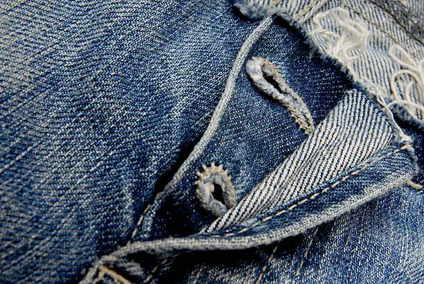 Close-up photo of the blue jeans barndoor open