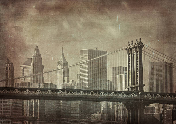 vintage grunge immagine della città di new york - brooklyn new york city retro revival old fashioned foto e immagini stock