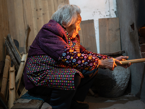 China's left-behind elderly