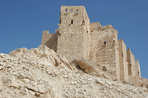 Arab Castle on Hill - City of Palmyra Palmyra city on the desert -  Arab Castle on Hill (Qalat Ibn Maan) euphrates syria stock pictures, royalty-free photos & images