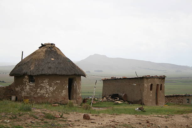 istock African Home in South Africa 146000723
