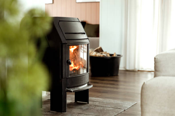istock Elegant dark fire place in modern light living room 1460009611