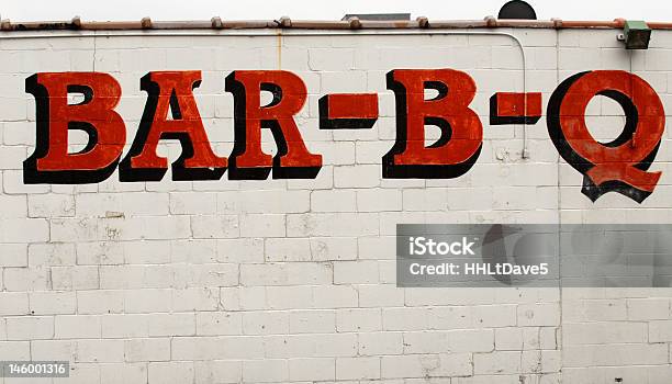 Bar Assinar Bq No Lado De Um Edifício - Fotografias de stock e mais imagens de Almoço - Almoço, Ao Ar Livre, Churrascada