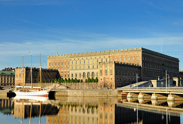 pałac królewski w sztokholmie - houses of parliament zdjęcia i obrazy z banku zdjęć