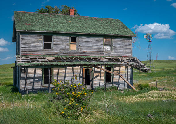 istock Abandoned Home on the South Dakota Prairie 1460022847
