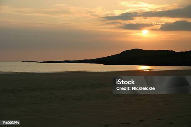 Sonnenuntergang Am Strand Stockfoto und mehr Bilder von Abenddämmerung - Abenddämmerung, Anhöhe, Berg