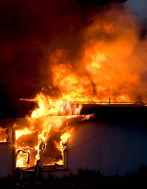 istock Old Building Engulfed in Flames 146003303