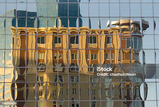 Distorsione - Fotografie stock e altre immagini di Affari - Affari, Albergo, Architettura