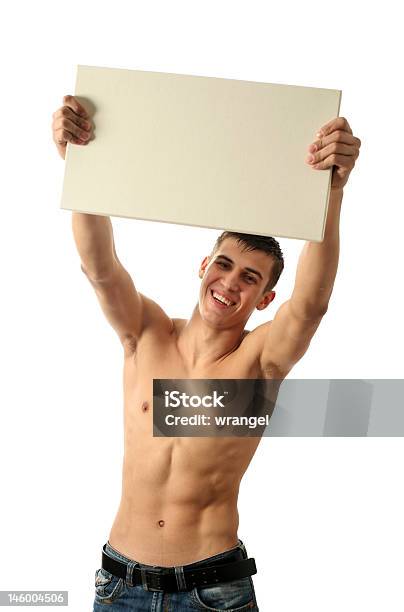 を示すセクシーな男コピースペースで空白の広告看板 - 1人のストックフォトや画像を多数ご用意 - 1人, からっぽ, ほっそりした