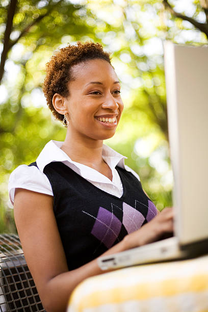 istock Businesswoman 146004548