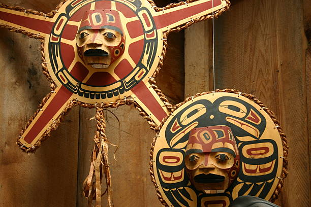 Aboriginal carvings Aboriginal carvings from British Columbia tribal art photos stock pictures, royalty-free photos & images