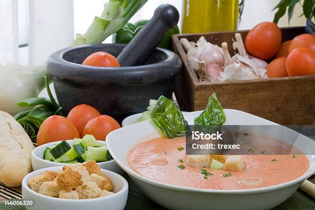 Sopa De Frio - Fotografias de stock e mais imagens de Alho - Alho, Cebola, Comida