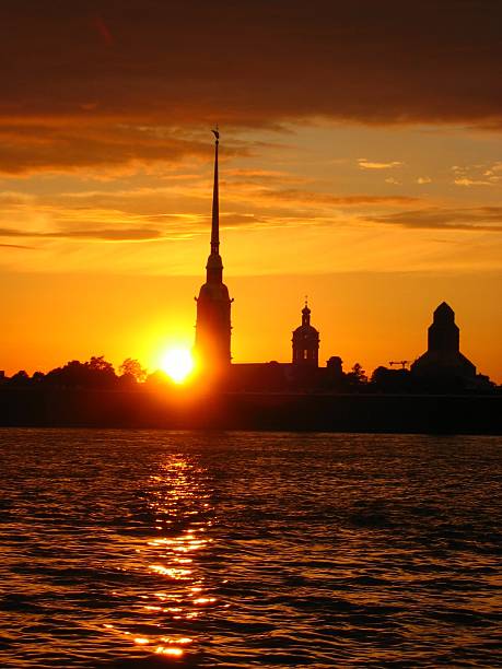 istock Sunset in St.Petersburg 146006579