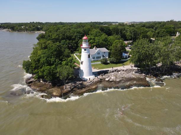 istock Aerial view of a white lighthouse 1460196141