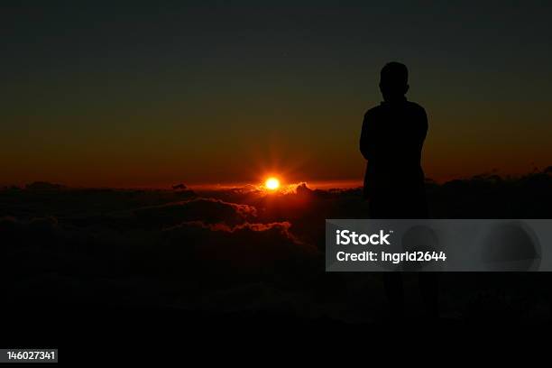 Закат Над Облако Море — стоковые фотографии и другие картинки Haleakala Crater - Haleakala Crater, Без людей, Величественный