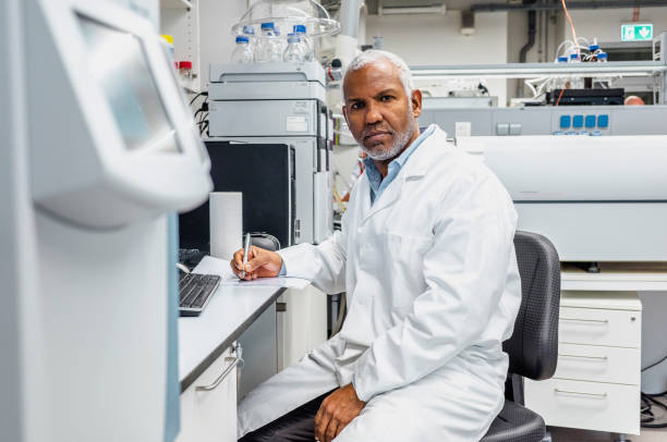 istock Male scientist working in the laboratory 1460302489