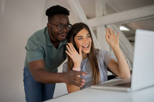 istock Getting theirs home business up and running 1460384816