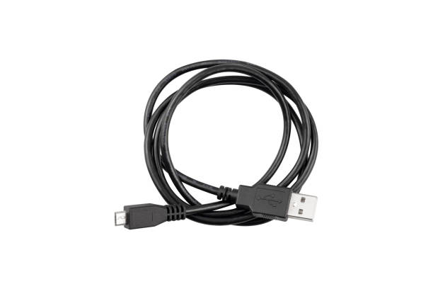 micro-usb-kabel auf weißem hintergrund isoliert. - input device usb cable sharing symbol stock-fotos und bilder
