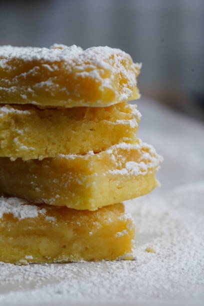 istock Baked lemon bars with powdered sugar 1460457653