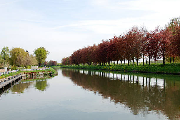 Zuid-Willemsvaart in Rekem, Belgium