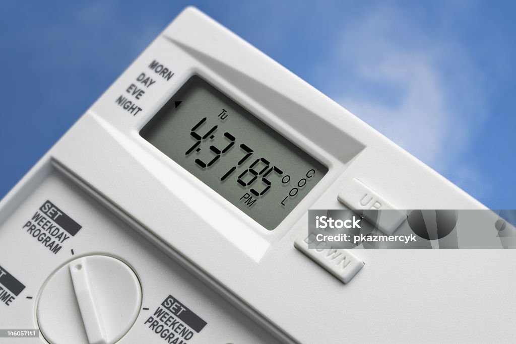Sky Thermostat 85 Grad kühlen V2 - Lizenzfrei Anzeigeinstrument Stock-Foto