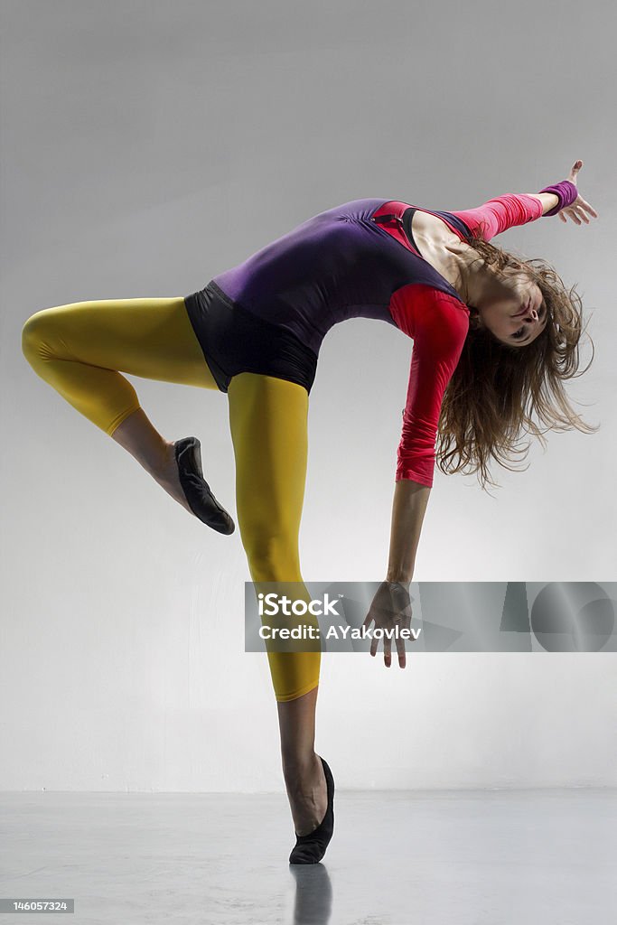 La bailarina - Foto de stock de A la moda libre de derechos