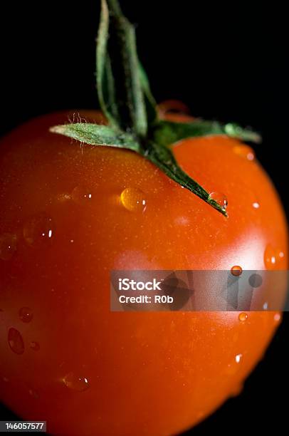 Isolado Pormenor De Tomate - Fotografias de stock e mais imagens de Agricultura - Agricultura, Alimentação Saudável, Antioxidante