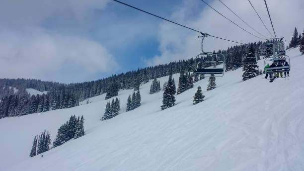 istock Skiing in Vail, Colorado 1460581651
