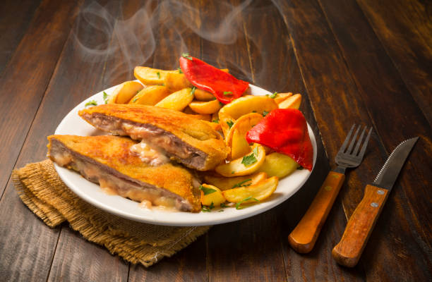 cachopo - cordoning fotografías e imágenes de stock