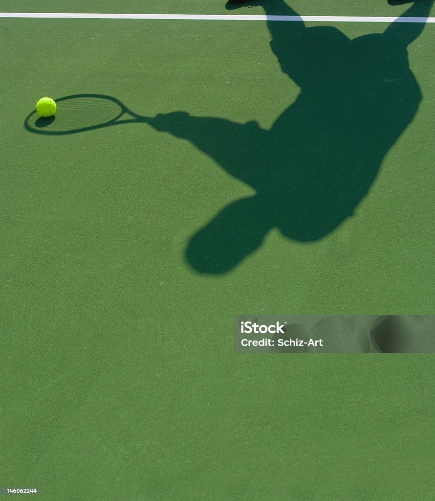 Giocatore di Tennis ombra - Foto stock royalty-free di Campo sportivo