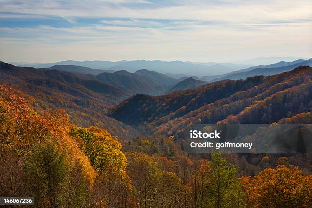 Foto de Smokey Mountain National Park No Outono Nos Eua e mais fotos de stock de As Américas - As Américas, Carolina do Norte - Estado dos EUA, Colorido