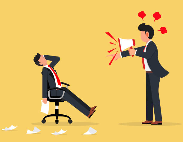 illustrazioni stock, clip art, cartoni animati e icone di tendenza di incolpare altre persone, pressione del lavoro al concetto di ufficio. un manager infastidito urla ai dipendenti usando un megafono. - complaining attitude megaphone business