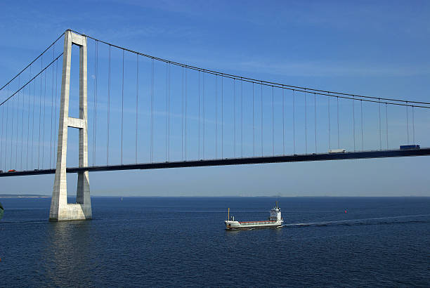 istock Storebaelt Bridge Baltic Sea 146068411