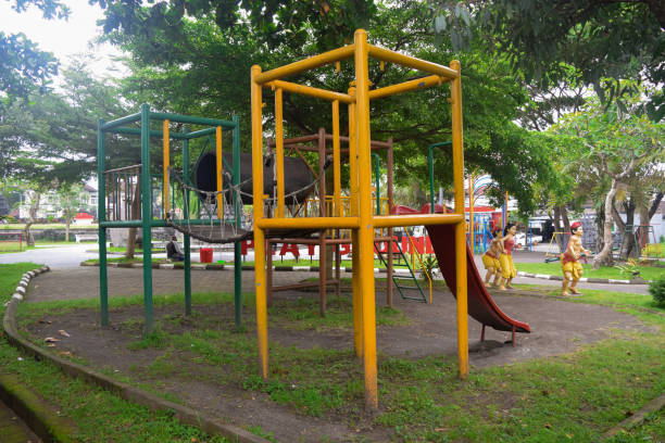 istock children's games in a garden 1460685881