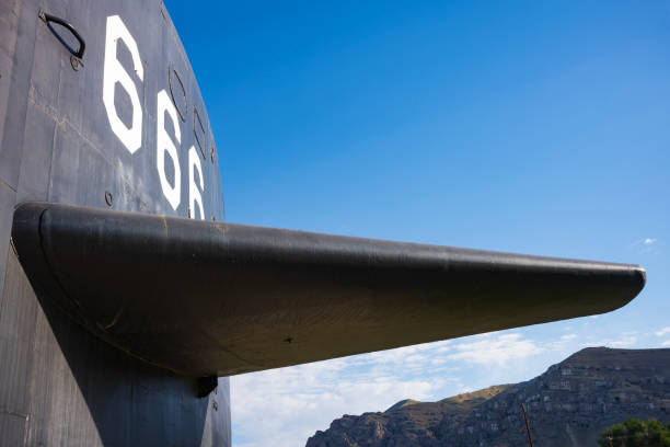 le devil boat d’arco, id est un monument à l’énergie nucléaire - submarine navy usa military photos et images de collection