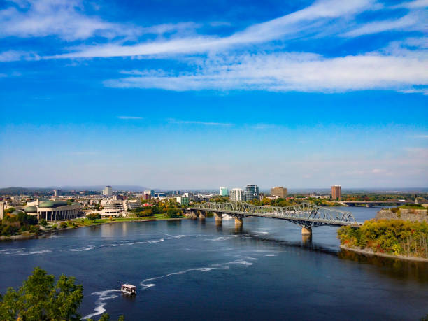 ottawa y gatineau - ottawa river fotografías e imágenes de stock