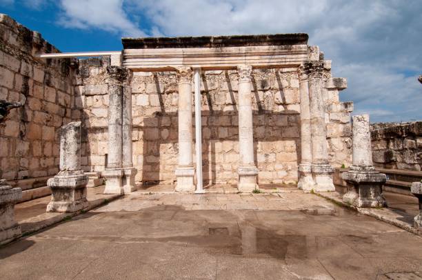istock Roman ruins on a sunny day 1460728067