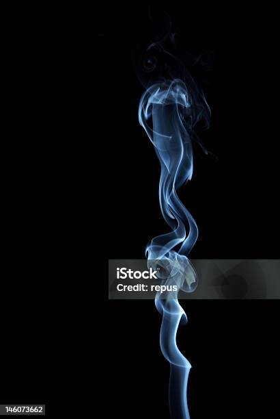 Foto de Fumaça e mais fotos de stock de Fumar - Fumar, Fumaça, Plano de Fundo