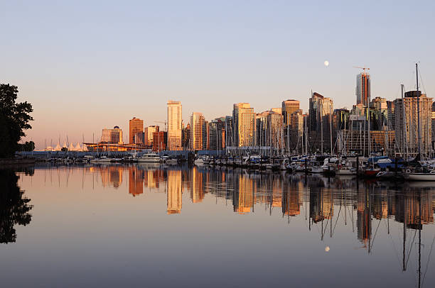 istock Downtown Vancouver at sunset and moonrise 146073909