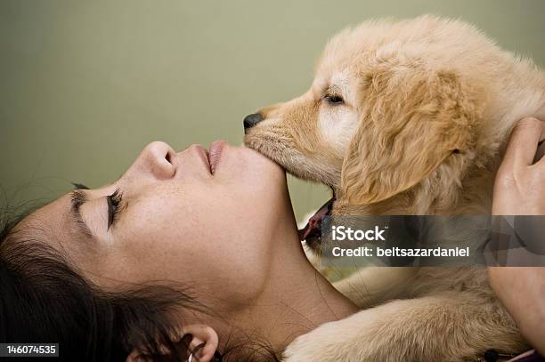 Biss Der Liebe Stockfoto und mehr Bilder von Beißen - Beißen, Berufliche Partnerschaft, Erwachsene Person