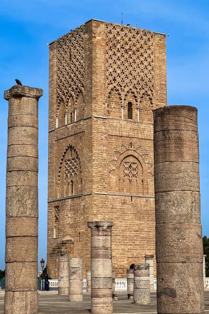 ハッサンタワーとラバトの柱 - rabat ストックフォトと画像