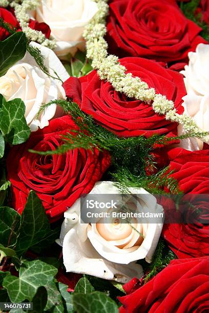 Foto de Flores De Casamento e mais fotos de stock de Amor - Amor, Beleza, Bouquet