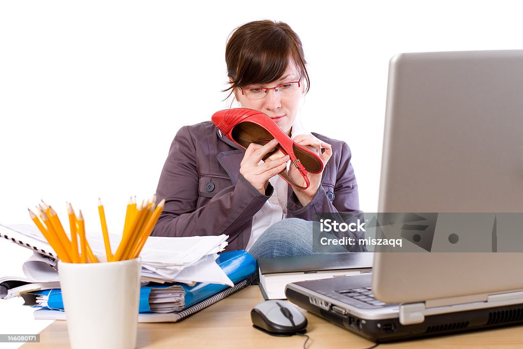 Скучно Офисный работник, изолированные на белом - Стоковые фото Белый роялти-фри