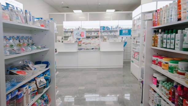 istock Inside view of pharmacy building 1460814631