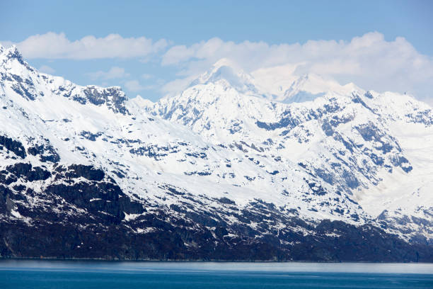 istock Glacier Bay Snowy Mountain Range 1460881198