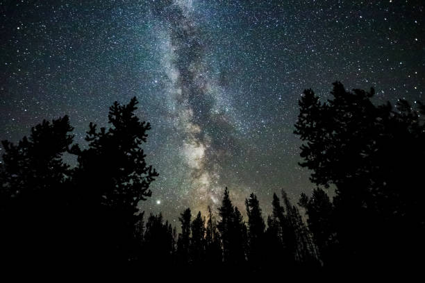 istock Milky Way over the Sawtooth Wilderness 1460938426