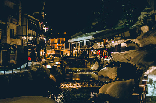 I took a picture of Ginzan Onsen in winter with snow