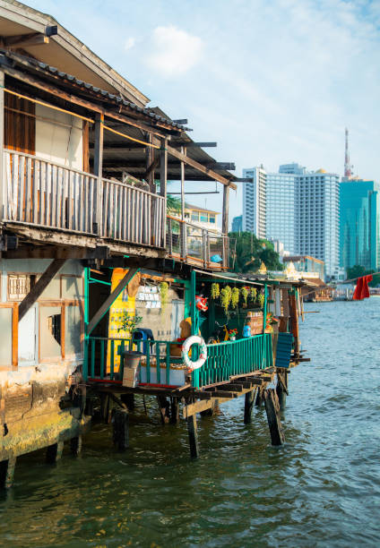 istock Hut on Chao Phraya River in Bangkok 1460964440