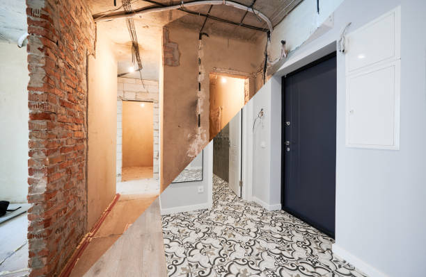 istock Apartment with doorways before and after renovation. 1461003109