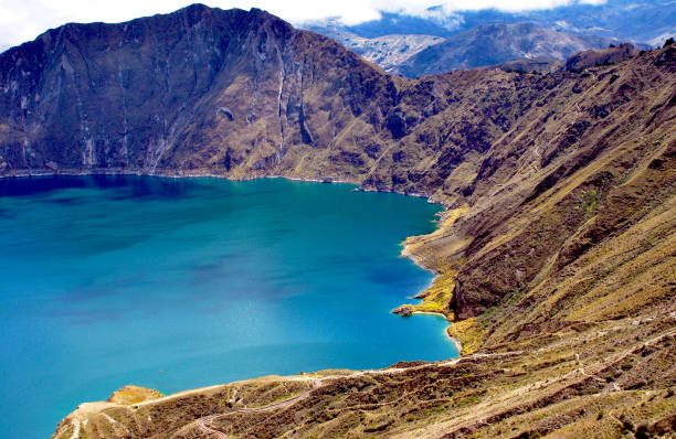 istock View of Quilotoa lake 1461021699
